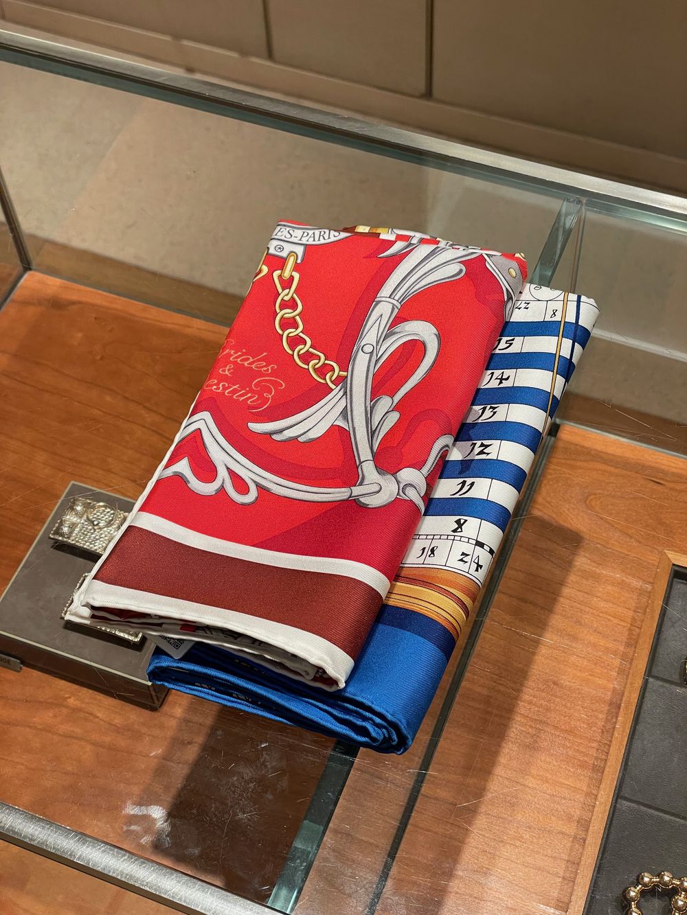 Hermes scarves_IMG_0236