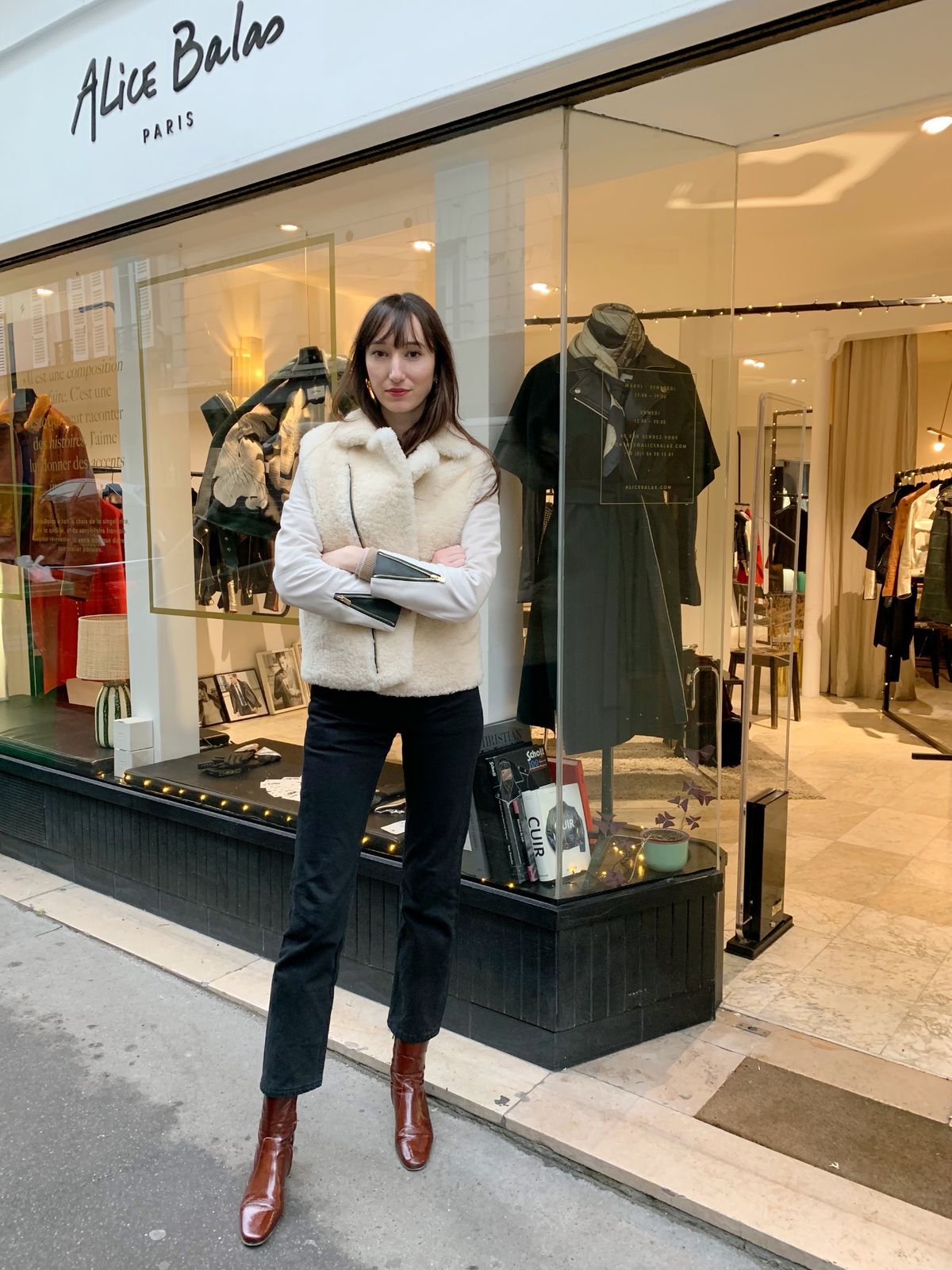 Parisian Winter Look: Alice Balas winter coat, vintage black levi's 501 jeans, Brown Leather Jonak Boots