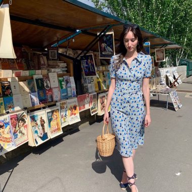 Rouje Paloma dress near the Bouquinistes de Paris